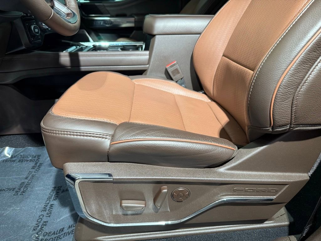 Used 2024 Ford F250 King Ranch w/ FX4 Off-Road Package AWD/4WD image 13