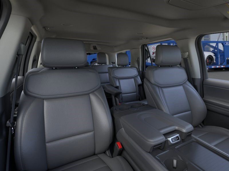 New 2026 Ford Expedition Active RWD image 10