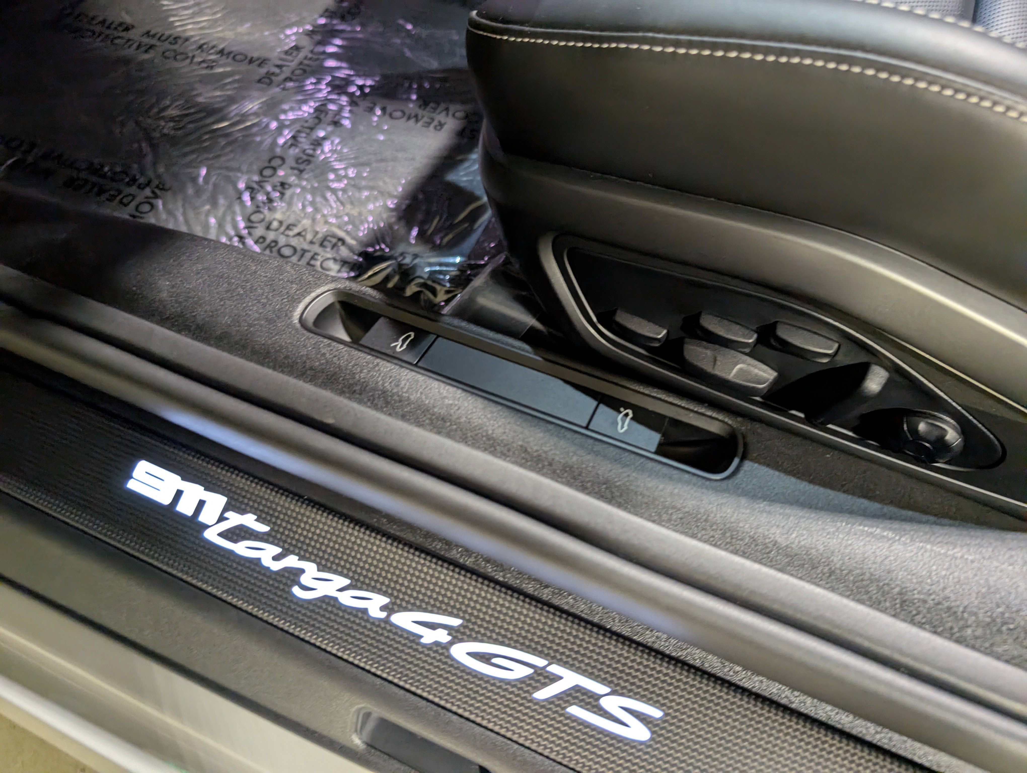 Used 2023 Porsche 911 Targa 4 GTS image 19