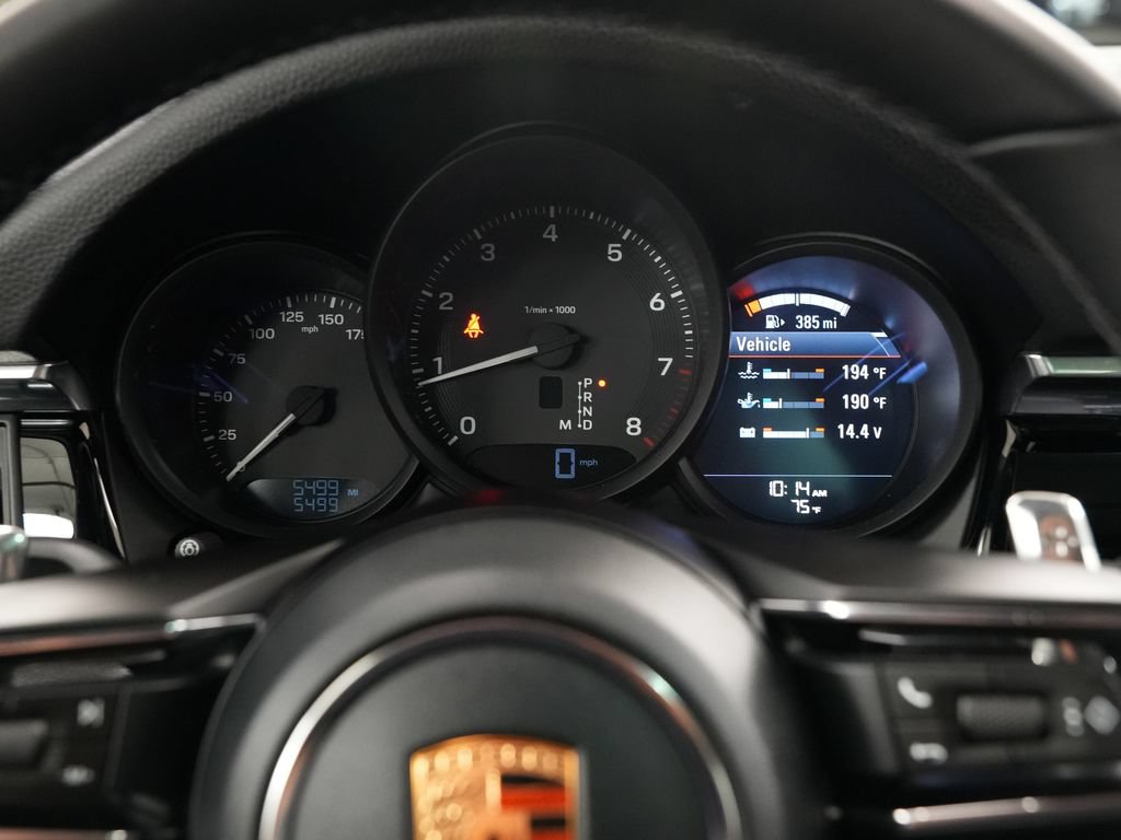 Certified 2026 Porsche Macan AWD/4WD image 13