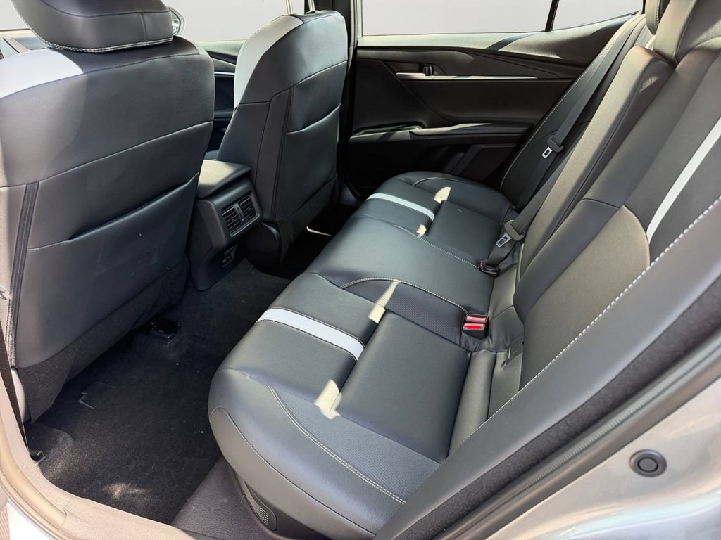 Used 2026 Toyota Camry SE w/ Convenience Package FWD image 12