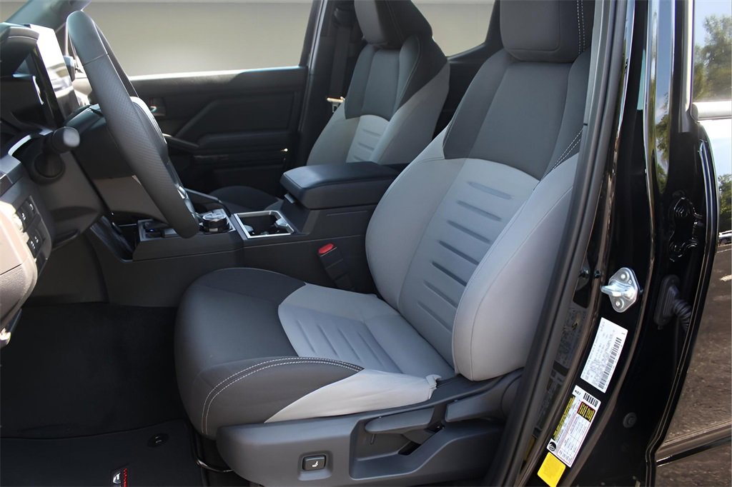 New 2025 Toyota Tacoma TRD Off-Road image 12