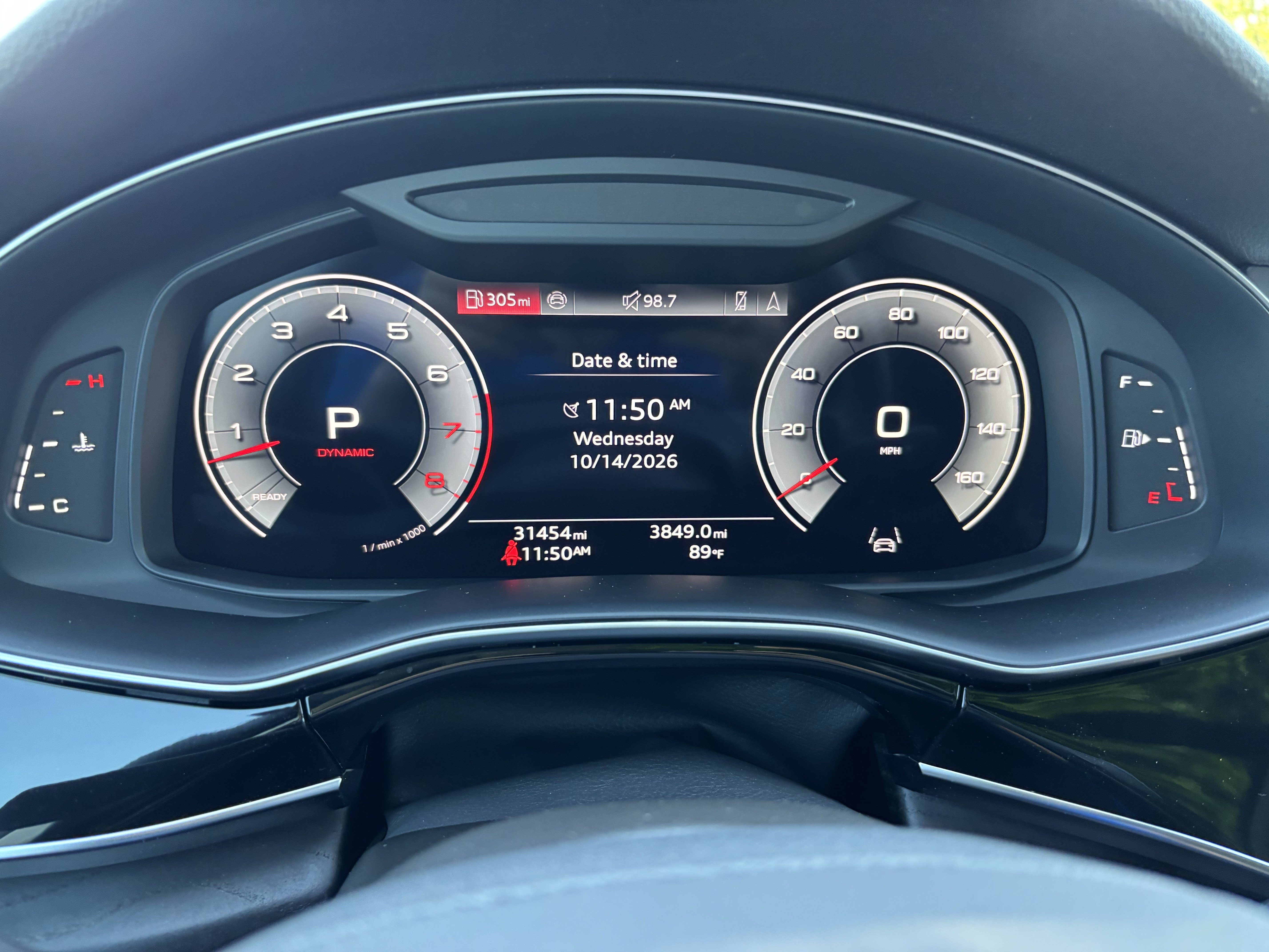 Used 2023 Audi Q8 Premium Plus AWD/4WD image 27