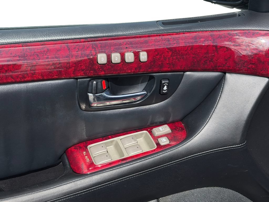 Used 2002 Lexus LS 430 w/ Custom Luxury Pkg RWD image 14