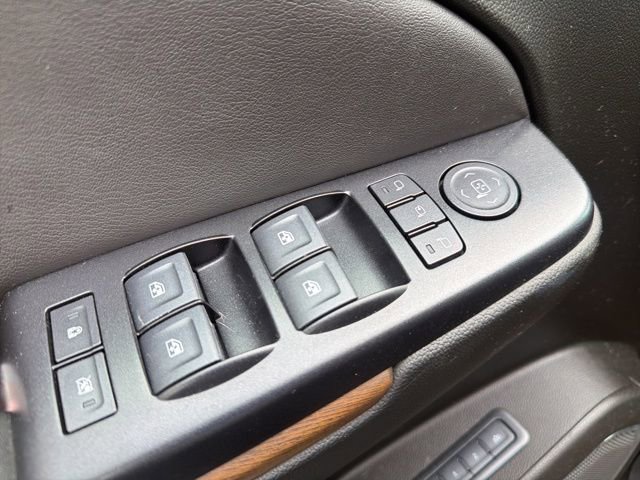 Used 2020 GMC Yukon XL Denali w/ Denali Ultimate Package AWD/4WD image 17