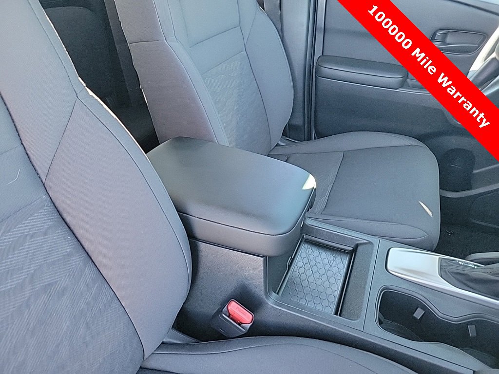 Used 2025 Nissan Frontier S image 45