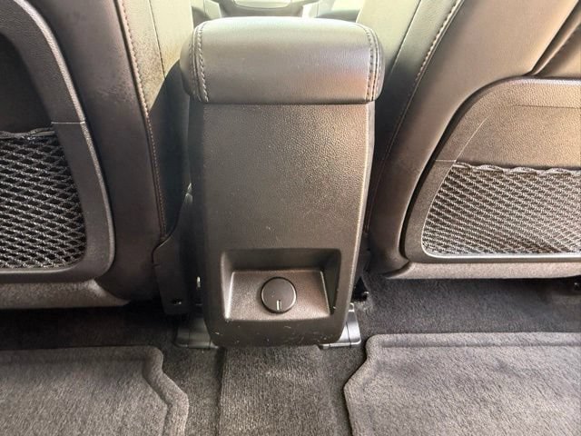 Used 2017 Chevrolet Equinox Premier w/ Enhanced Convenience Package FWD image 14