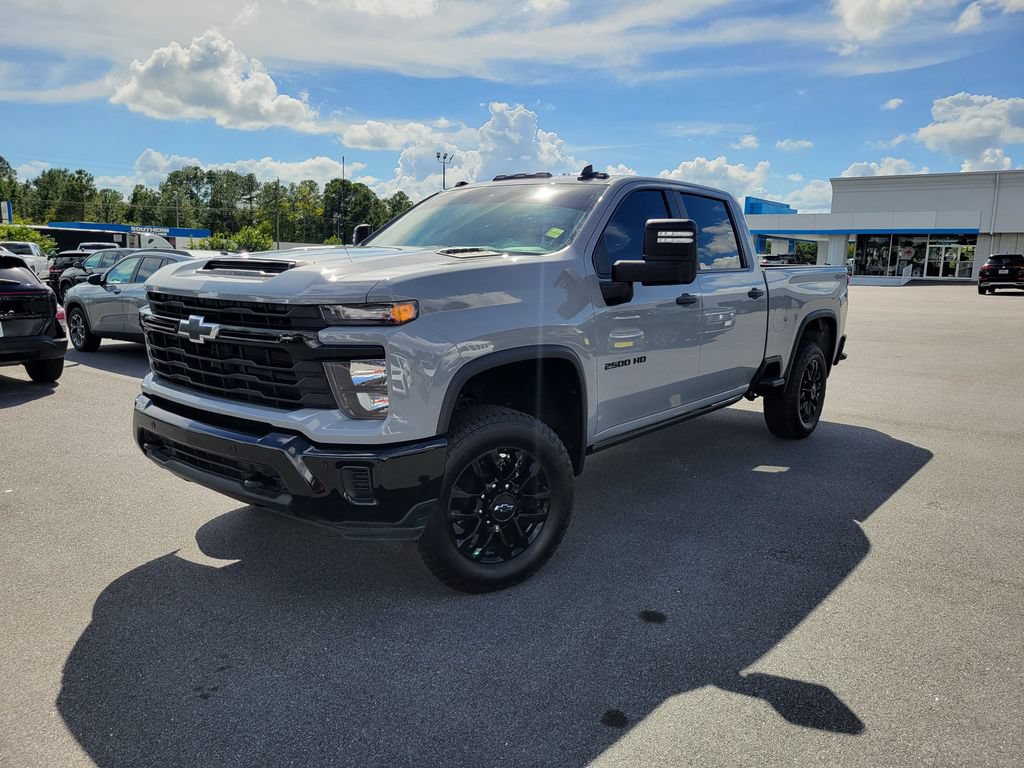 Used 2025 Chevrolet Silverado 2500 Custom w/ Custom Value Package