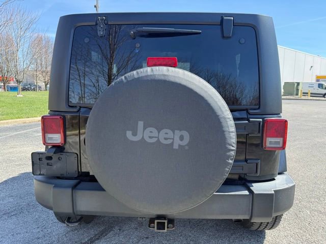 Used 2011 Jeep Wrangler Sahara w/ Dual Top Group image 6