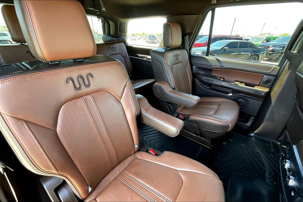 Used 2024 Ford Expedition King Ranch RWD image 22