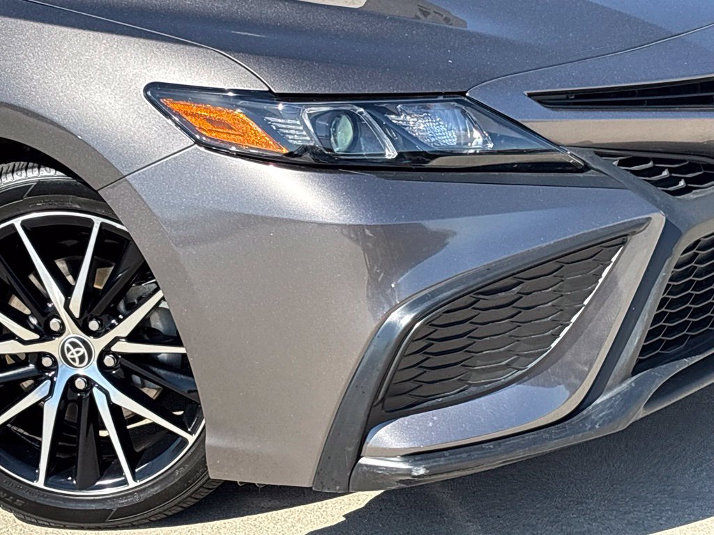 Used 2024 Toyota Camry SE w/ Audio Upgrade Package FWD image 6