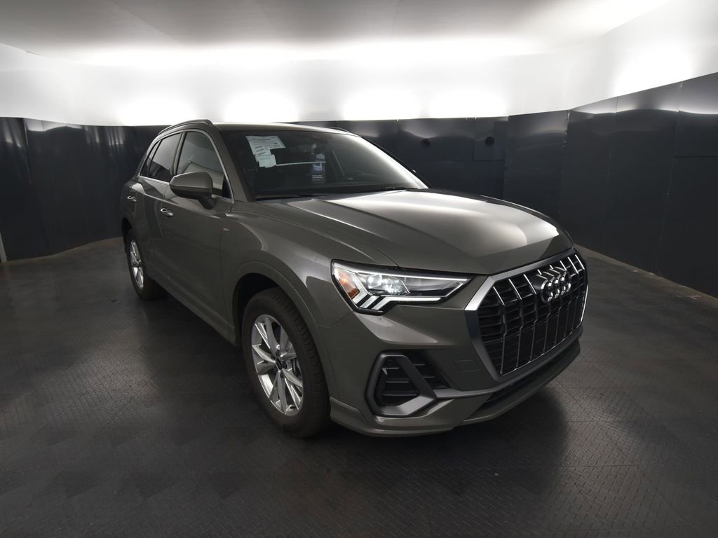 New 2025 Audi Q3 2.0T Premium image 7
