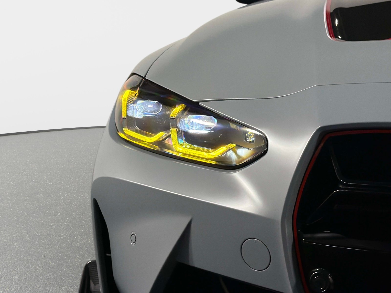 Used 2023 BMW M4 CSL RWD image 21