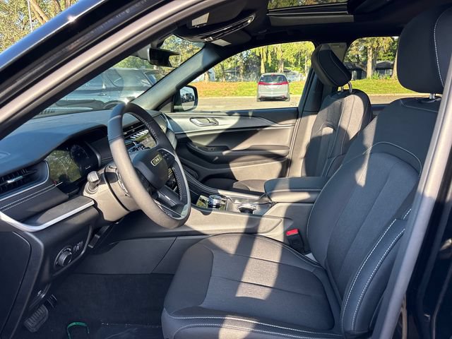 New 2027 Jeep Grand Cherokee Laredo X AWD/4WD image 6