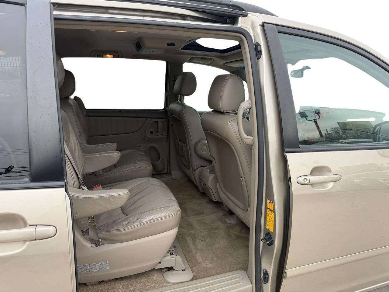 Used 2006 Toyota Sienna FWD image 15