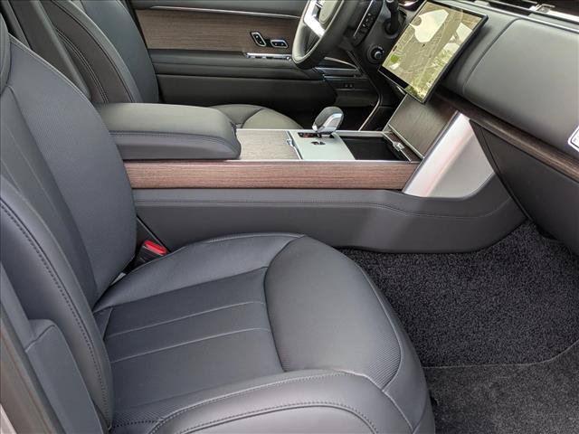 New 2026 Land Rover Range Rover SE AWD/4WD image 18
