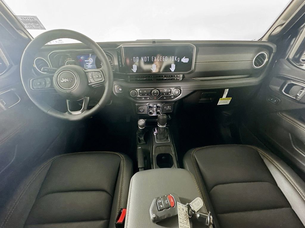 New 2025 Jeep Gladiator Sport w/ Premium Package image 9