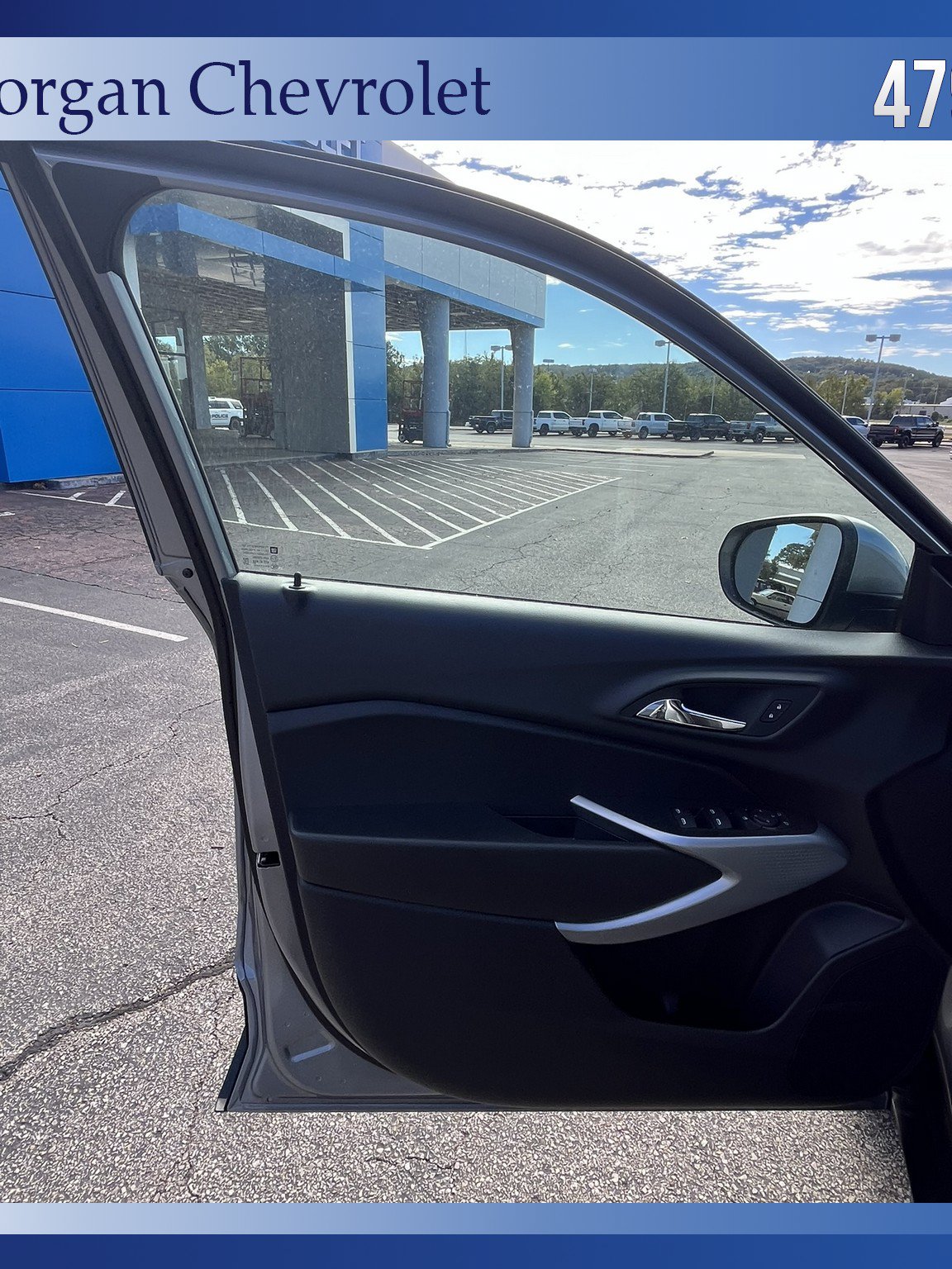 New 2026 Chevrolet Trax LS w/ LS Convenience Package FWD image 9