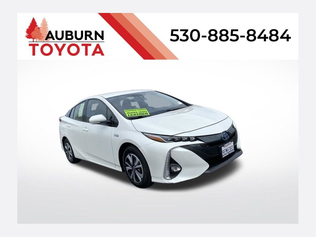 Used 2017 Toyota Prius Prime Advanced w/ Carpet Mat Package FWD image 1