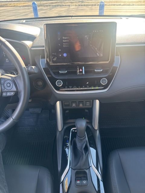 Used 2024 Toyota Corolla Cross XSE image 16