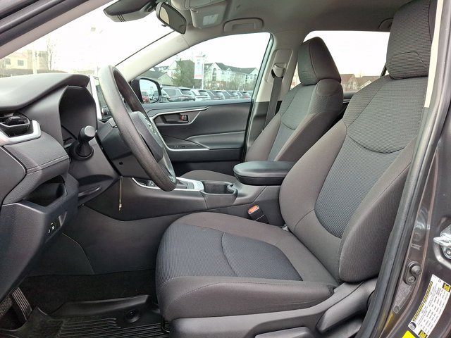 Used 2023 Toyota RAV4 LE FWD image 16