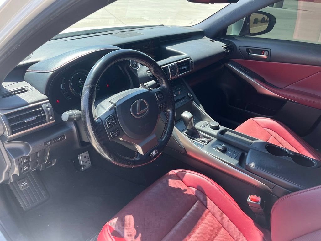 Used 2020 Lexus IS 350 F Sport w/ F Sport Package RWD image 11