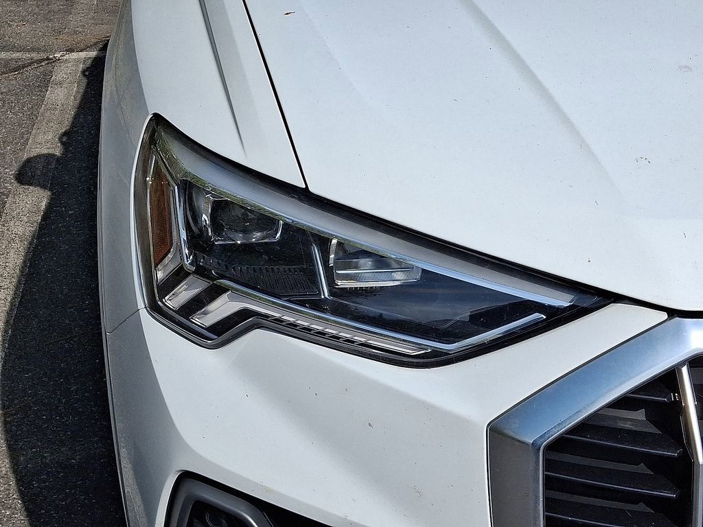 Used 2023 Audi Q3 2.0T Premium AWD/4WD image 4
