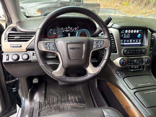 Used 2019 GMC Yukon Denali w/ Denali Ultimate Package AWD/4WD image 18