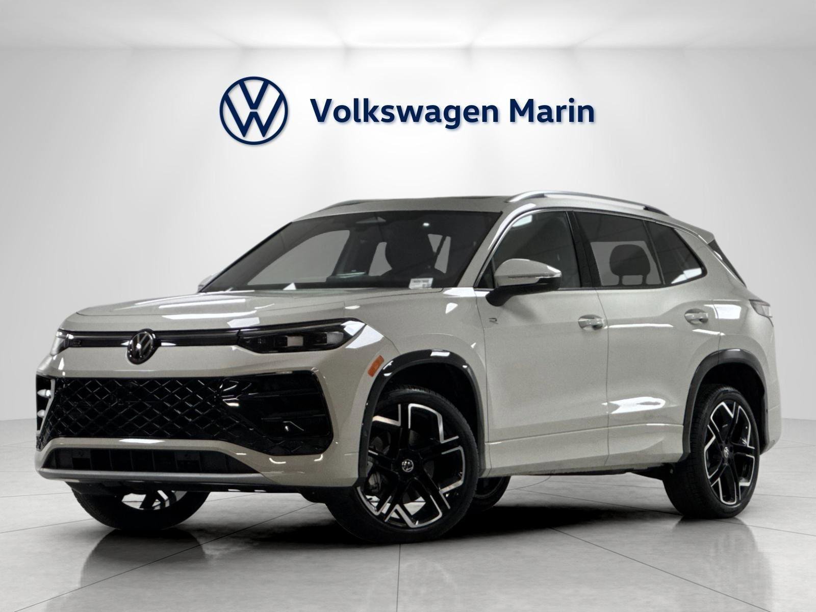 New 2026 Volkswagen Tiguan SEL R-Line AWD/4WD image 1
