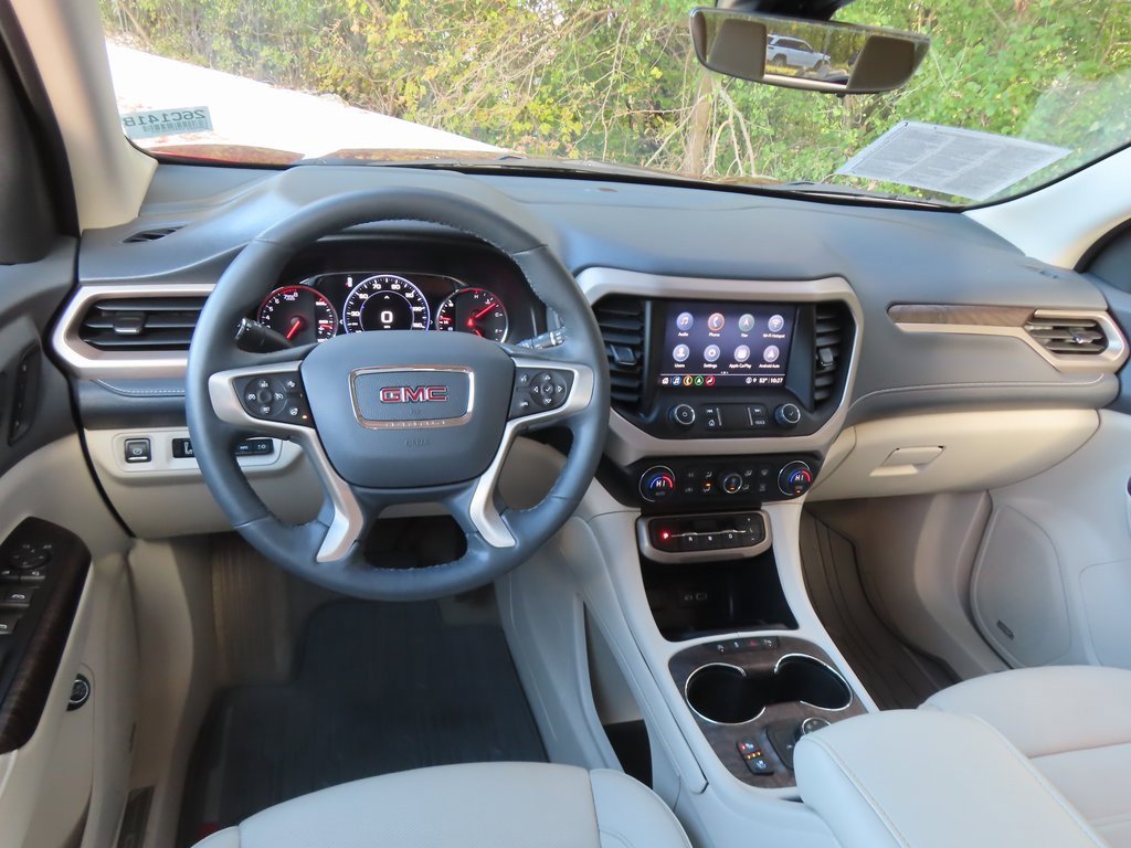 Certified 2023 GMC Acadia Denali w/ Denali Ultimate Package image 4