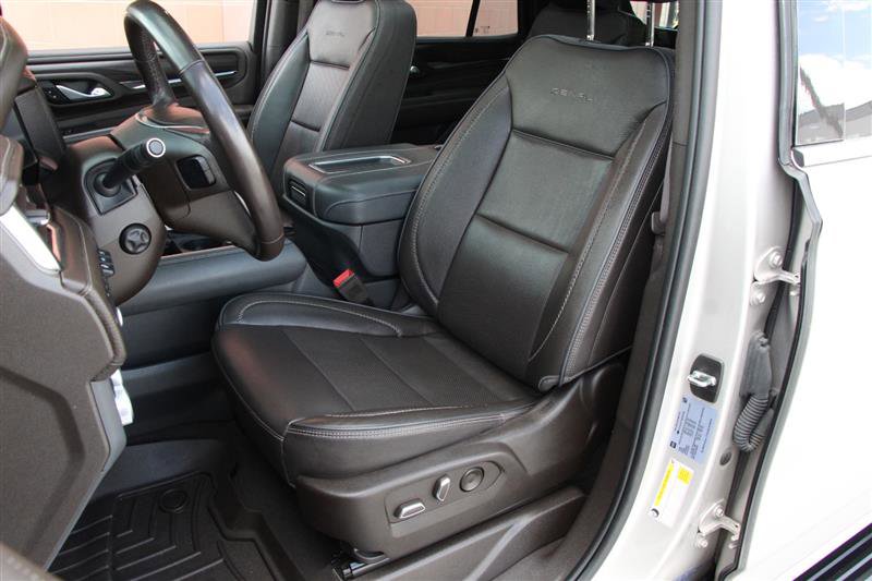 Used 2022 GMC Yukon Denali AWD/4WD image 10