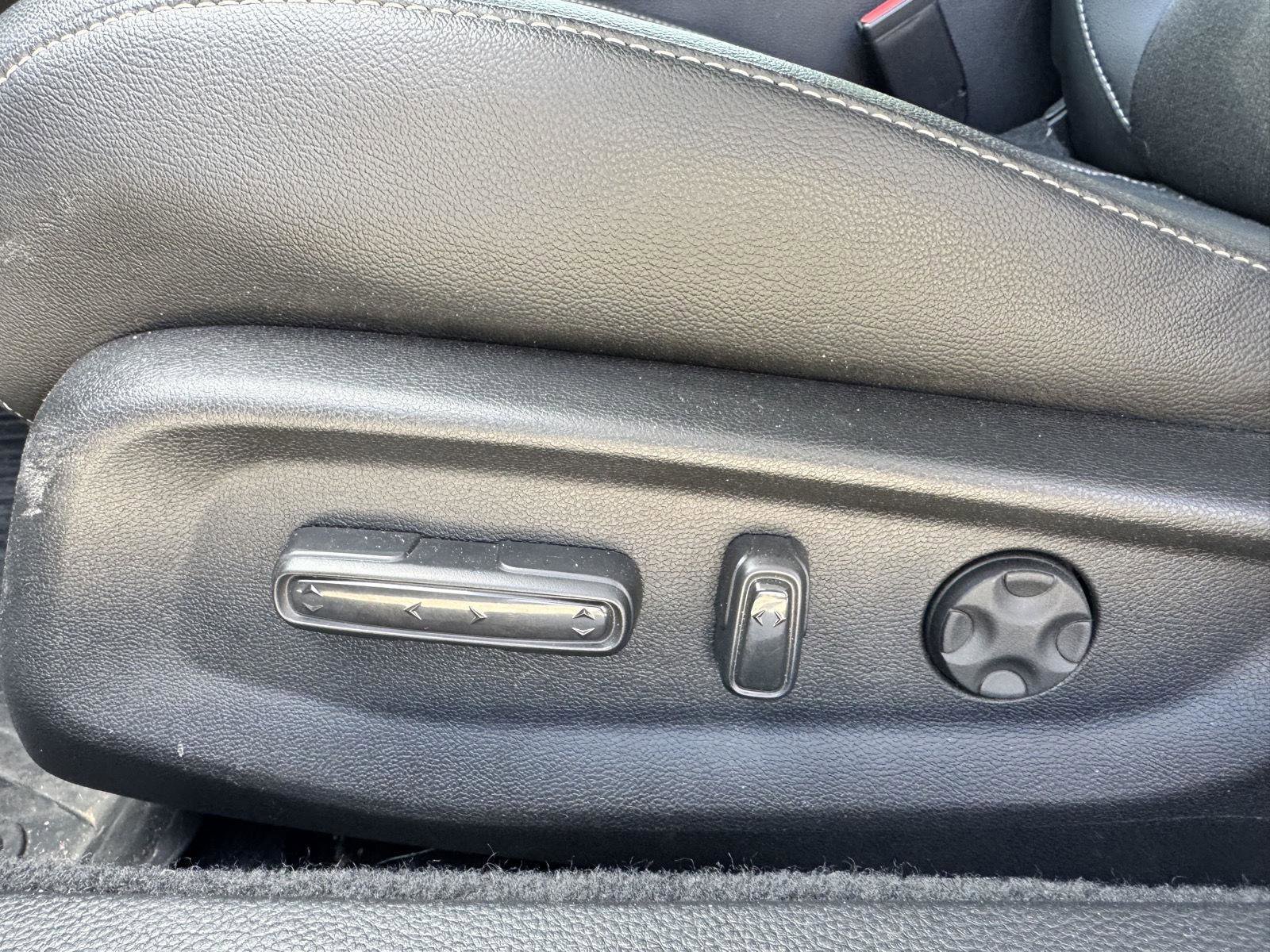 Used 2021 Honda Accord Sport image 8