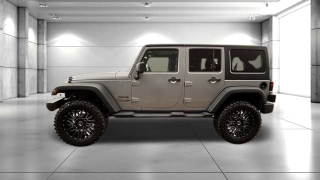 Used 2018 Jeep Wrangler Unlimited Sport S AWD/4WD image 4