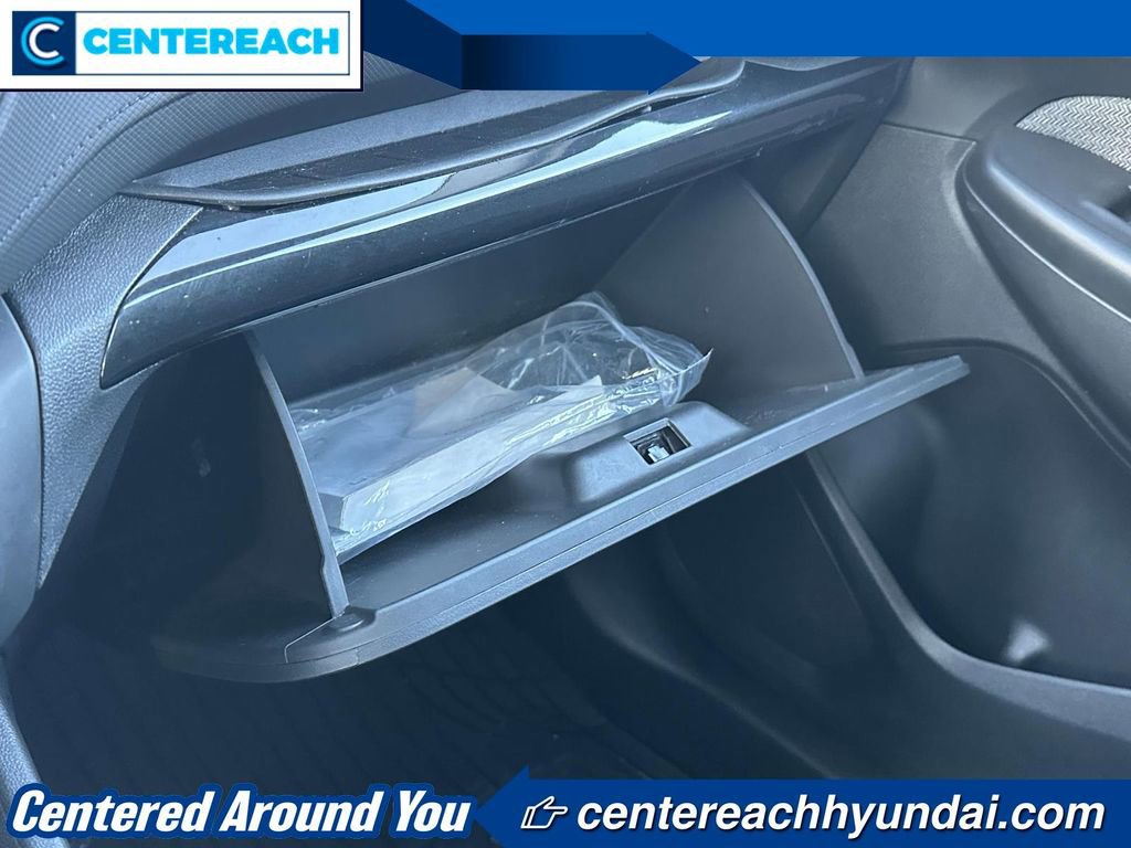 Used 2021 Chevrolet TrailBlazer LS FWD image 29