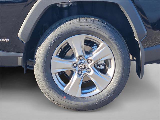 New 2025 Toyota RAV4 LE image 9