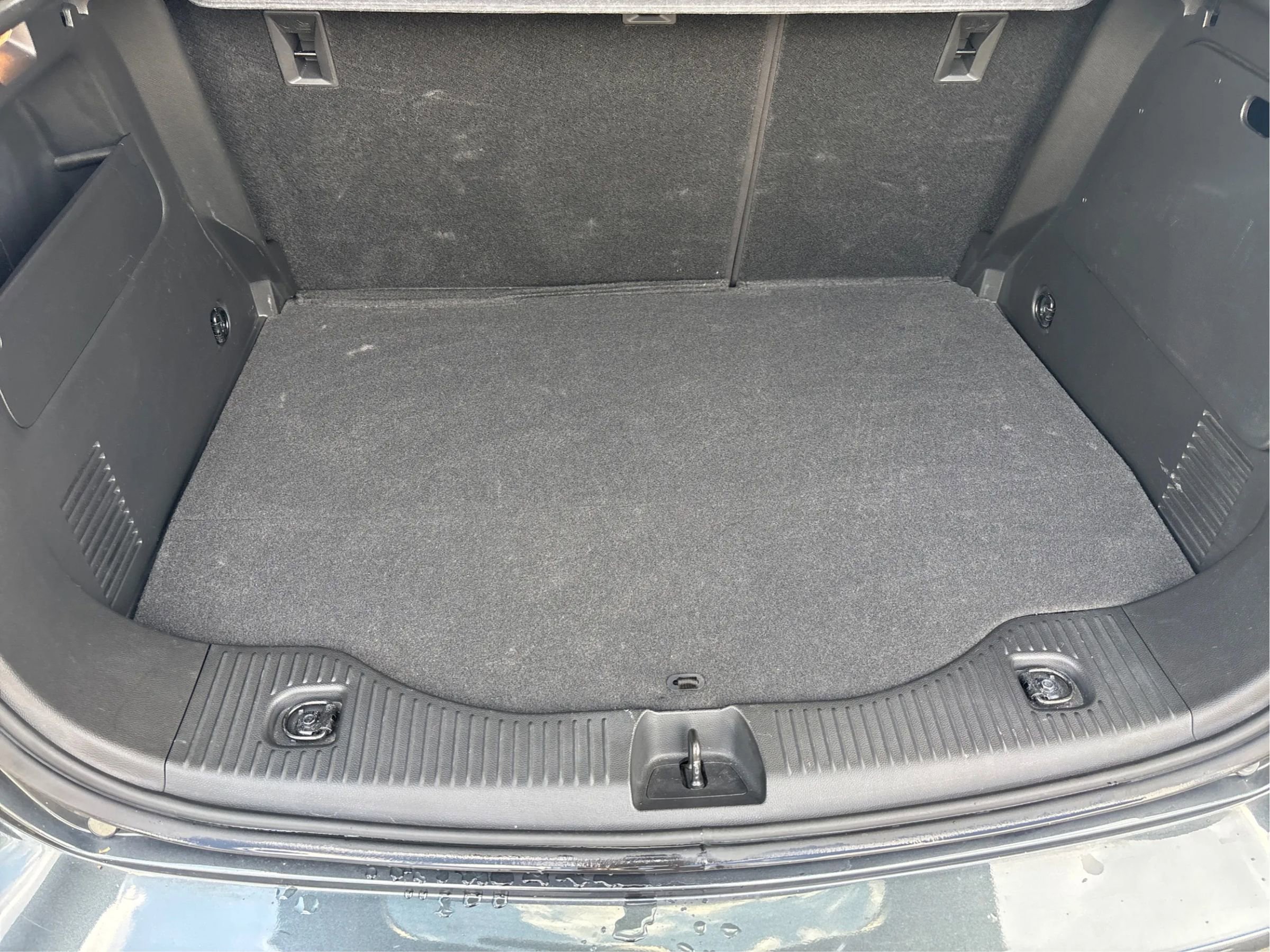 Used 2018 Buick Encore Preferred image 16
