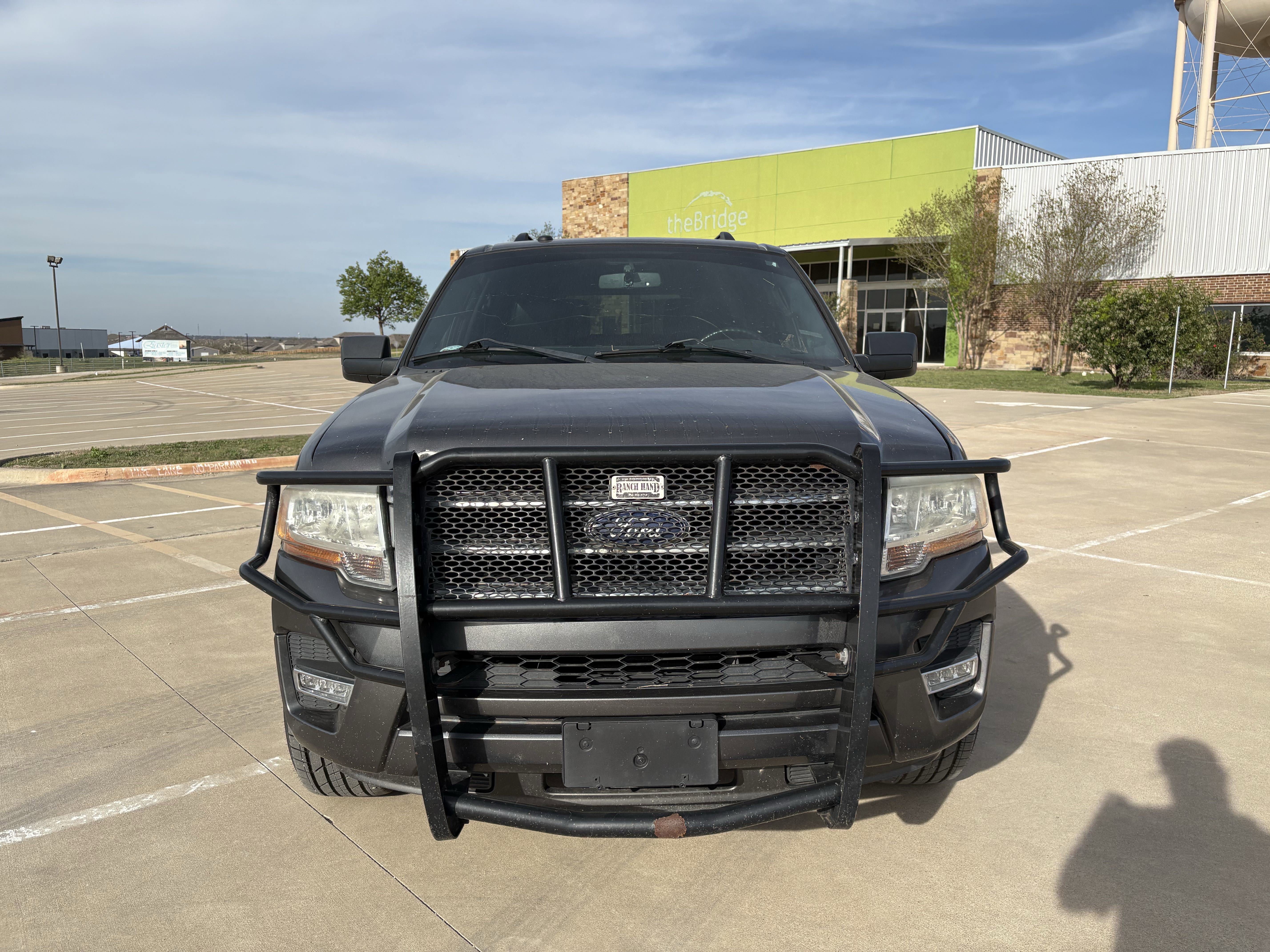 Used 2016 Ford Expedition XLT w/ Equipment Group 201A RWD image 8