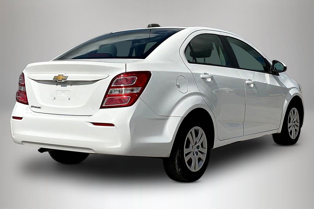 Used 2018 Chevrolet Sonic LS image 5