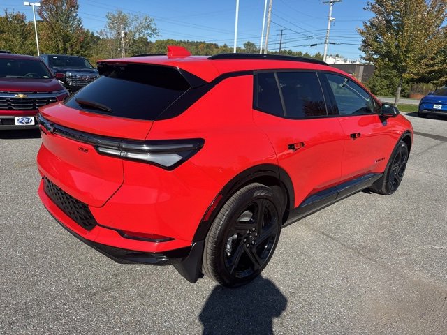 New 2025 Chevrolet Equinox EV RS image 6