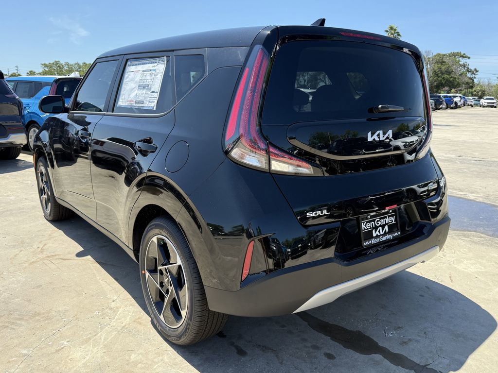 New 2025 Kia Soul EX image 6