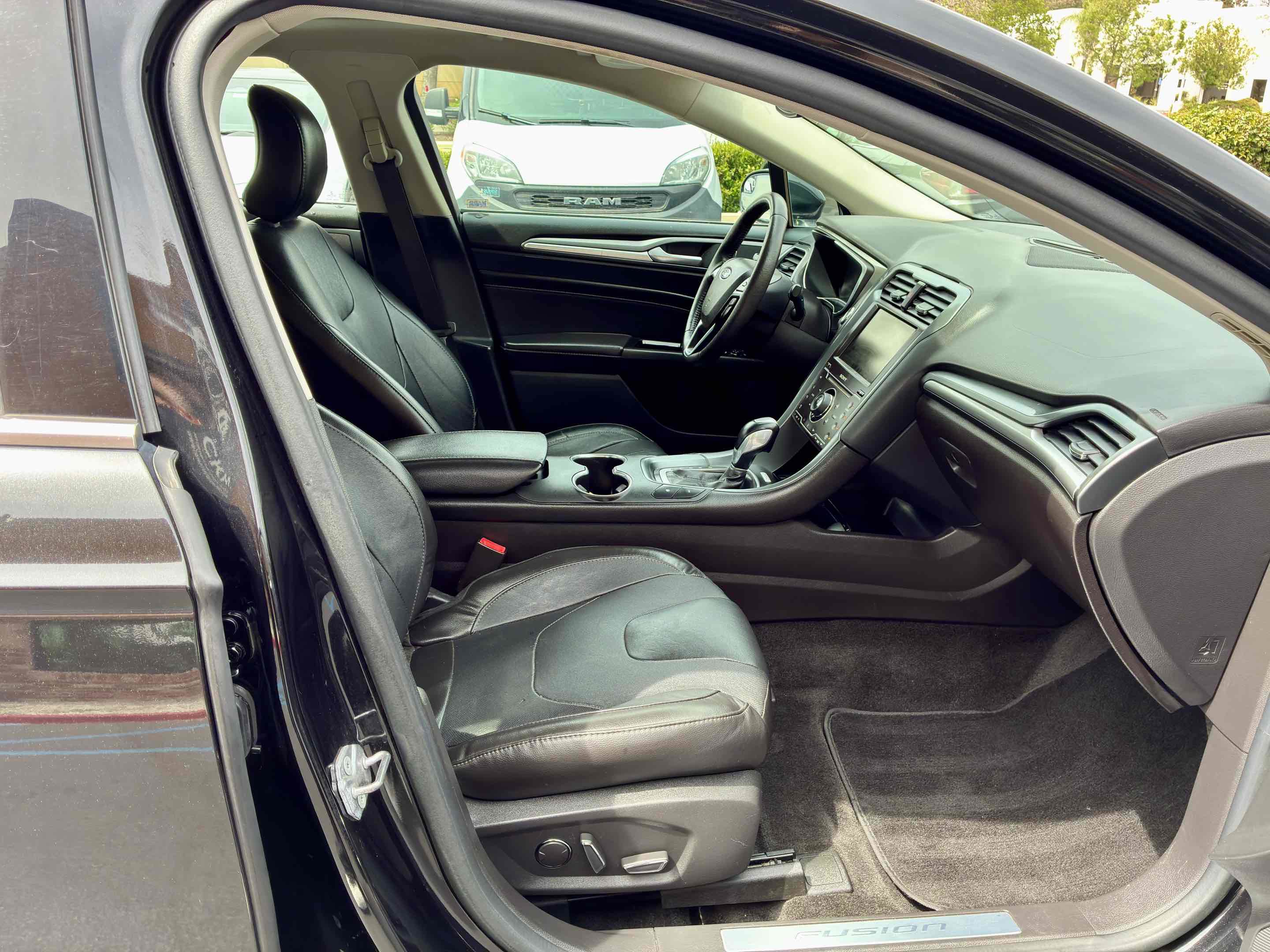 Used 2015 Ford Fusion Energi Titanium image 38