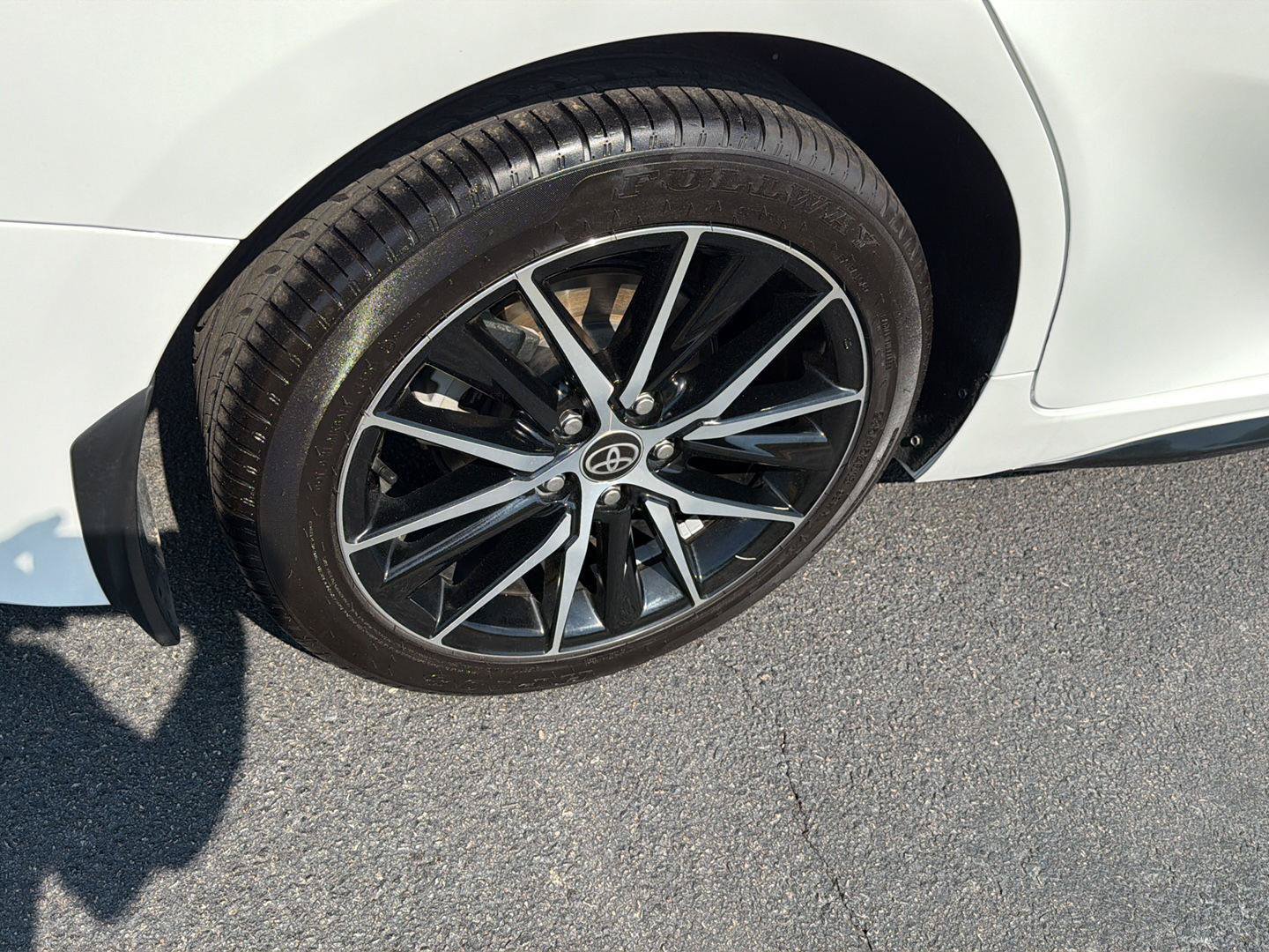 Used 2024 Toyota Camry SE FWD image 37