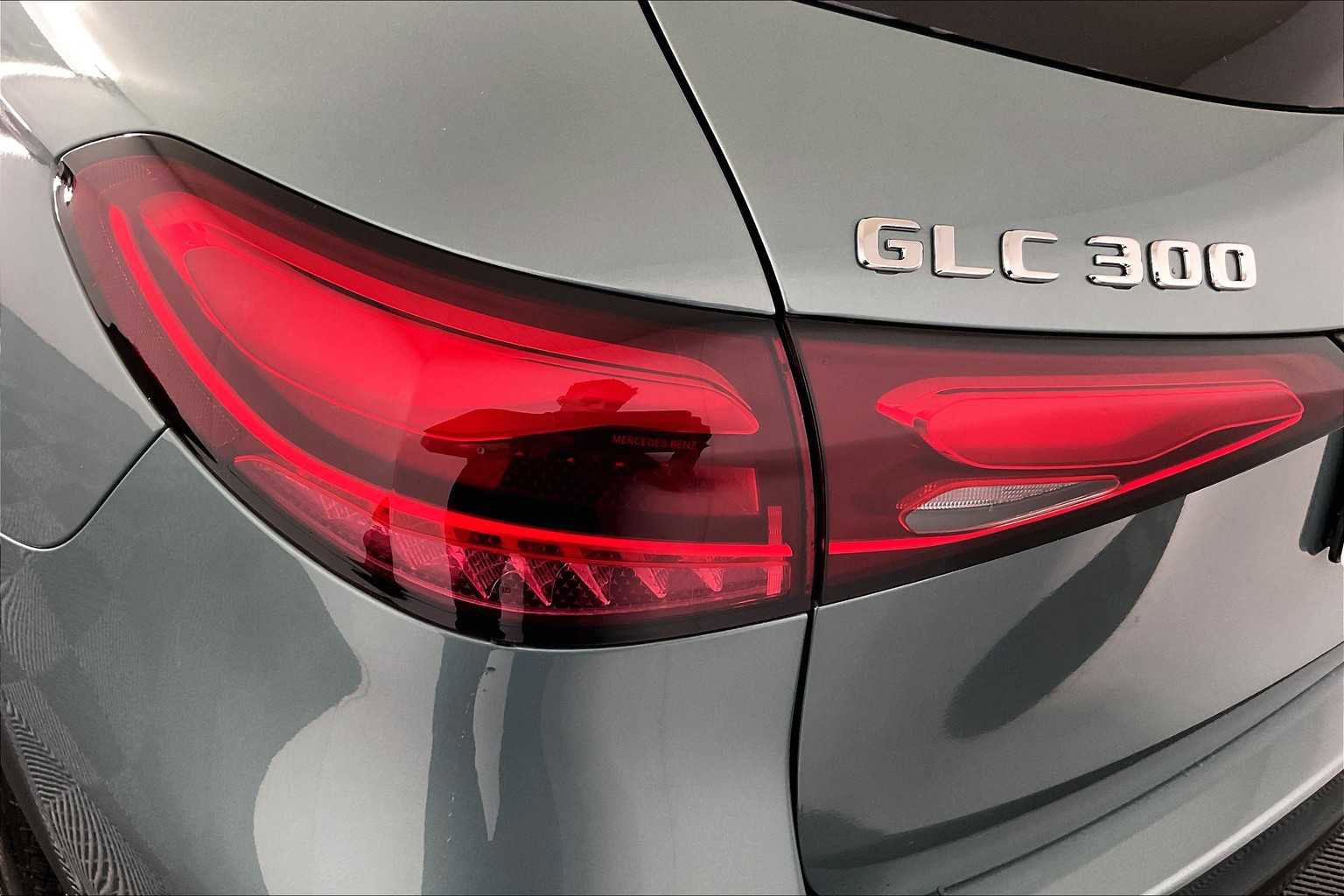 New 2025 Mercedes-Benz GLC 300 GLC 300 image 6