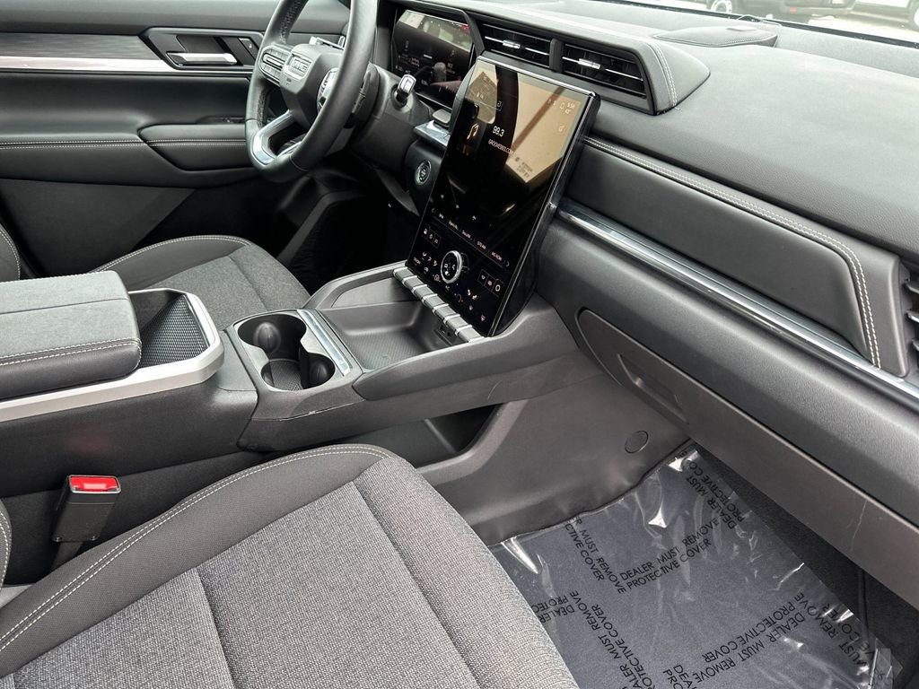 Used 2025 GMC Terrain Elevation image 15