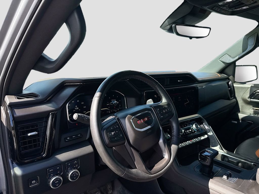 Used 2024 GMC Sierra 1500 AT4 w/ Technology Package image 12