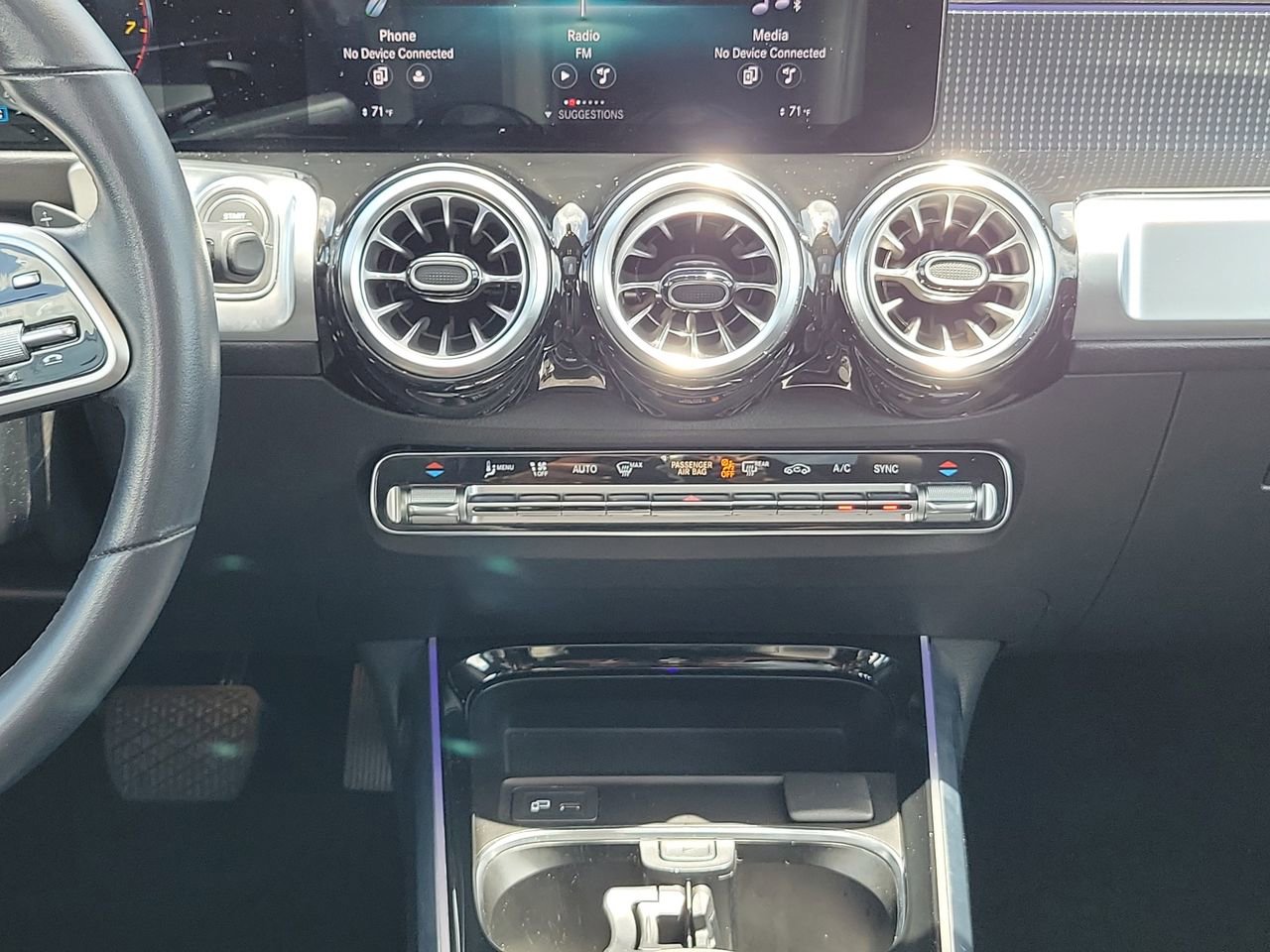 Certified 2022 Mercedes-Benz GLB 250 image 18