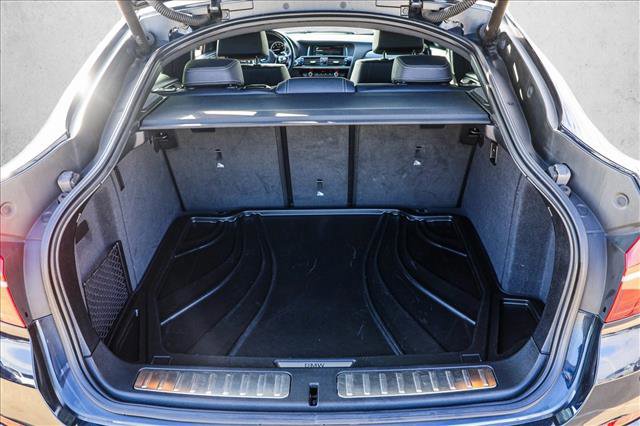 Used 2017 BMW X4 M40i image 25