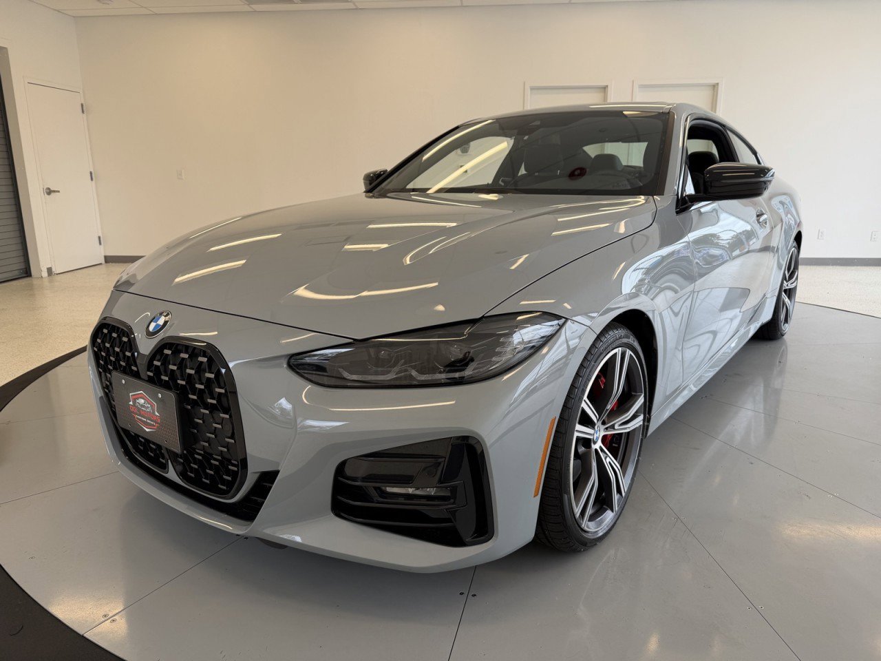 Used 2023 BMW 430i xDrive Coupe w/ M Sport Package image 3