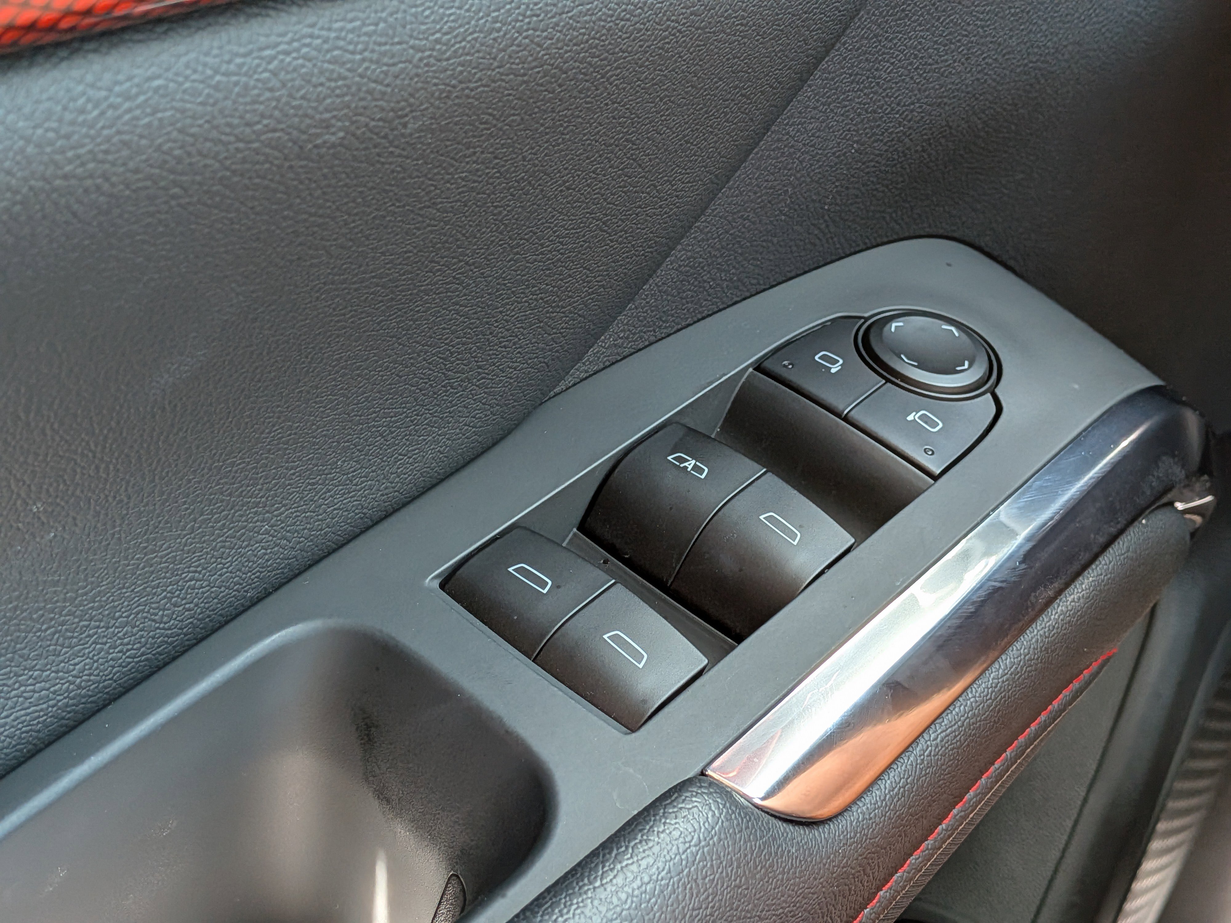 Used 2025 Chevrolet Traverse Z71 w/ Driver Confidence Package AWD/4WD image 23