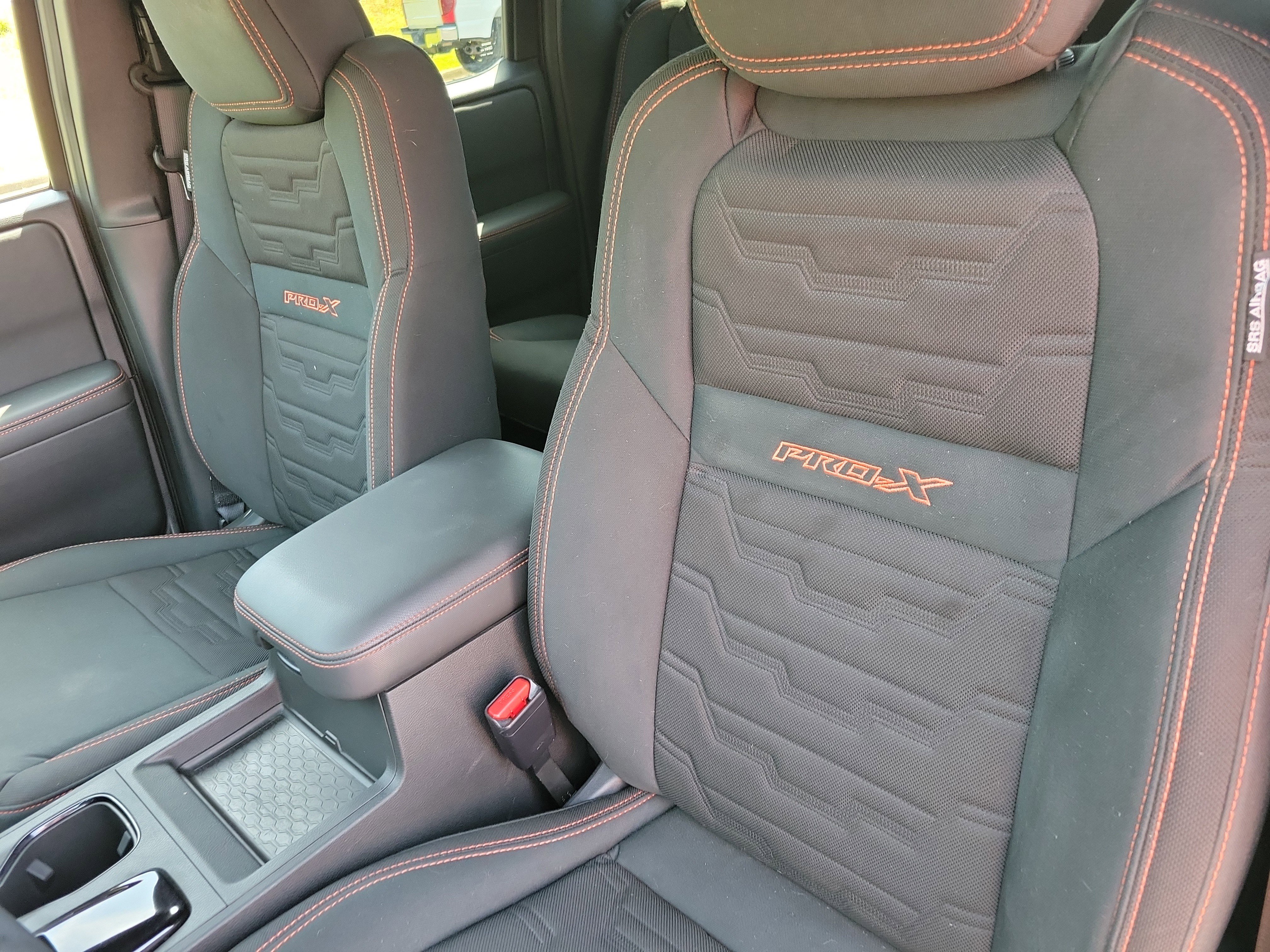 Used 2024 Nissan Frontier Pro-X w/ Tow Package image 6